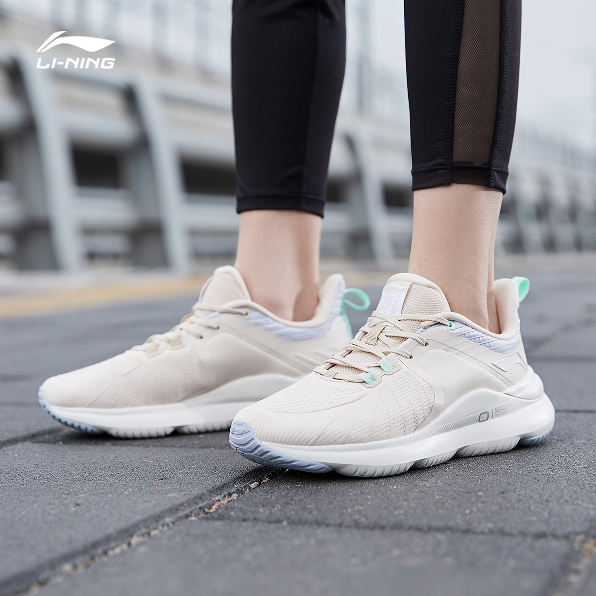 李宁跑步鞋女鞋2020新款soft plus一体织女士运动鞋女夏季透气