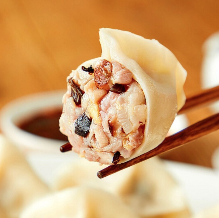 思念 手打天下 菌菇三鲜水饺热门商品他家的这个水饺薄边料足,口感