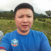 潘潘的肉肉小手