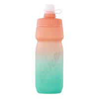 喜德盛： 700ml PP+硅胶材质 挤压型运动式水壶